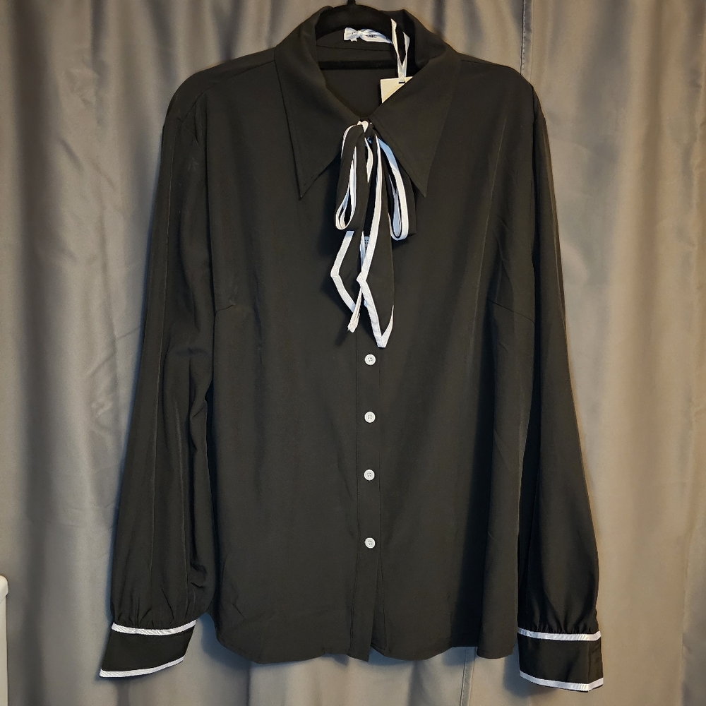 Jasambac black with white accents button-down blouse with removable bolo tie